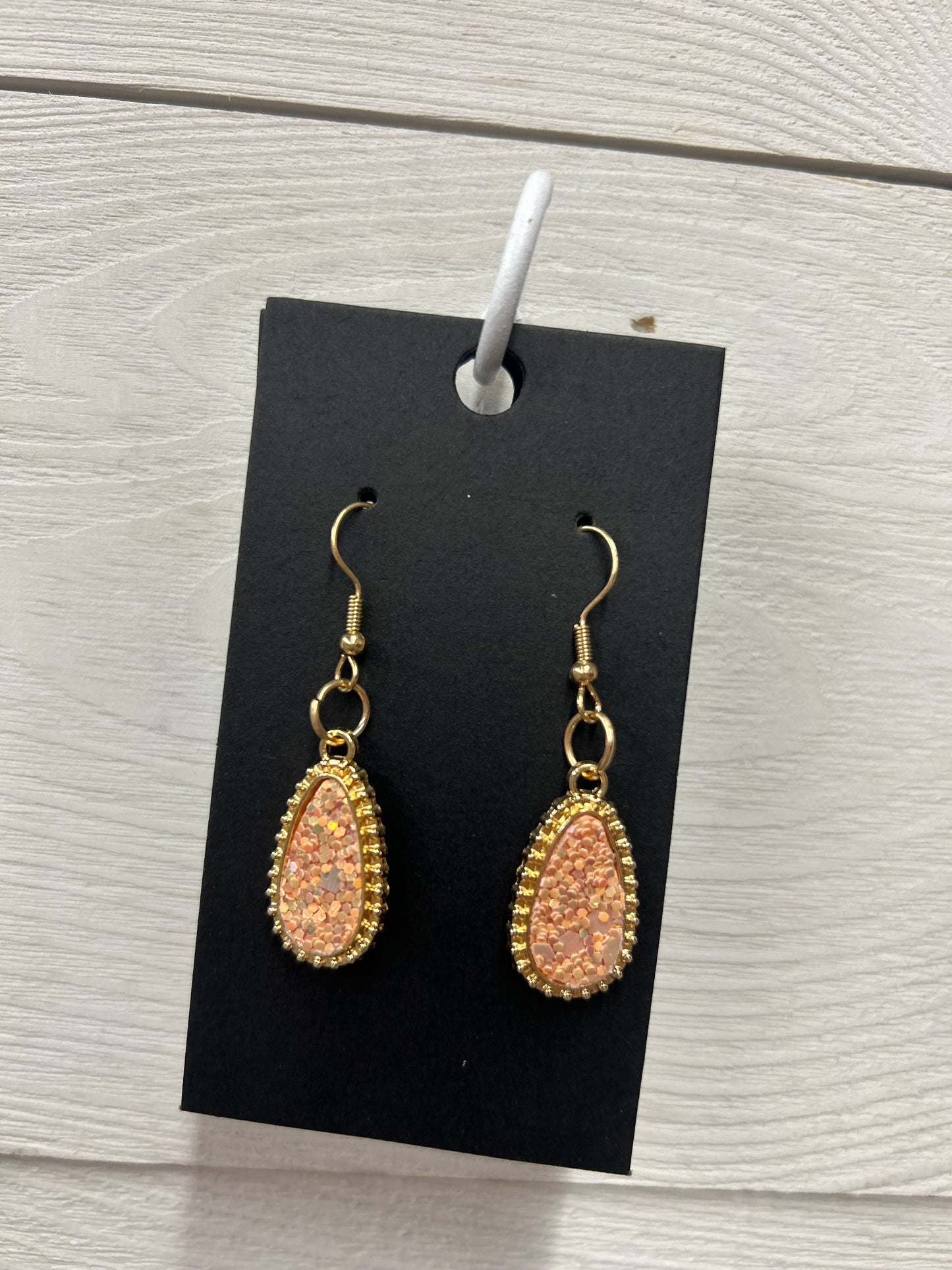 Teardrop bling earrings