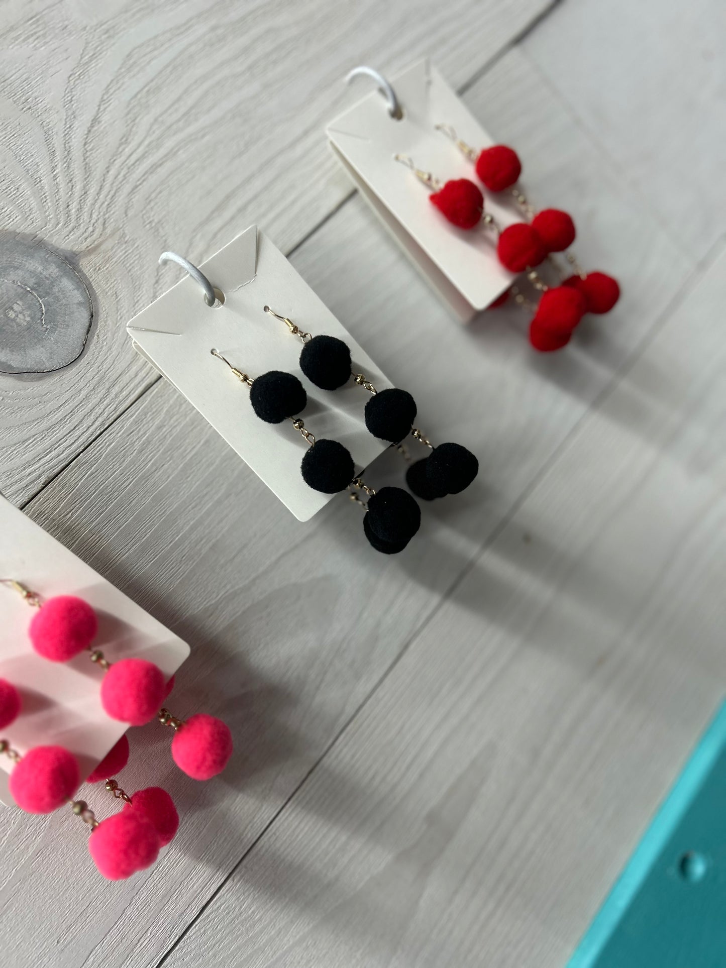 Pom pom earrings