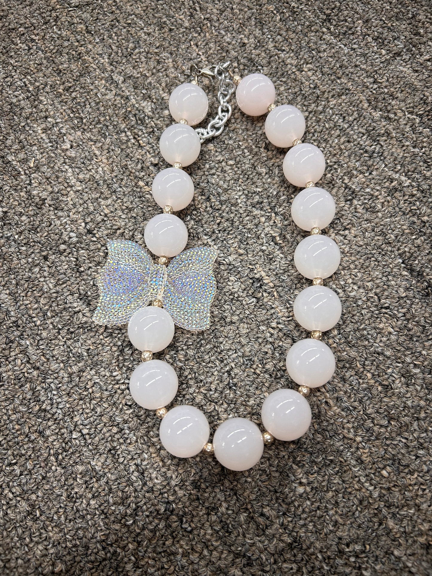 Girls bubblegum bead necklace