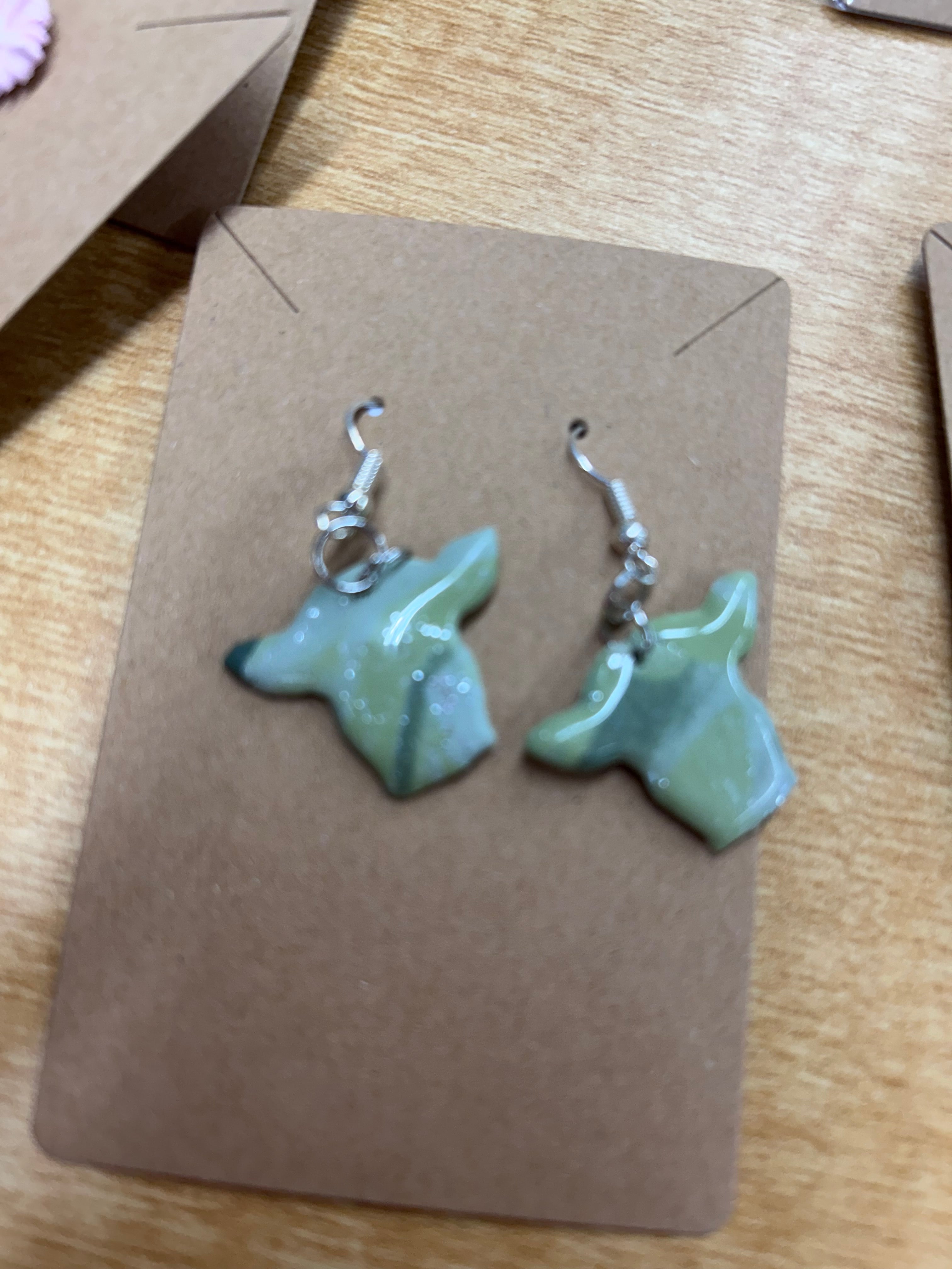 Dangle clay earrings