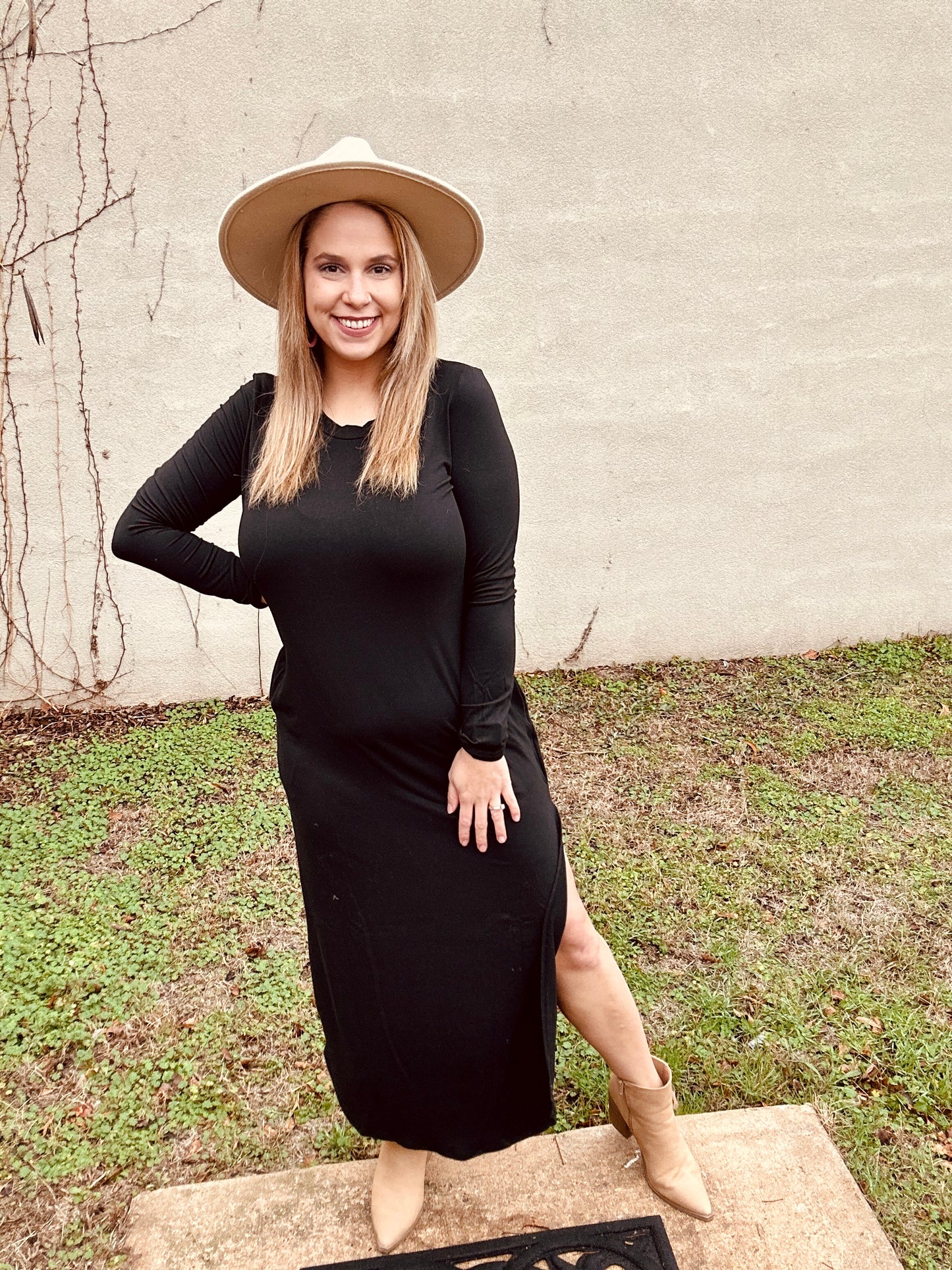 Split thigh black long dress