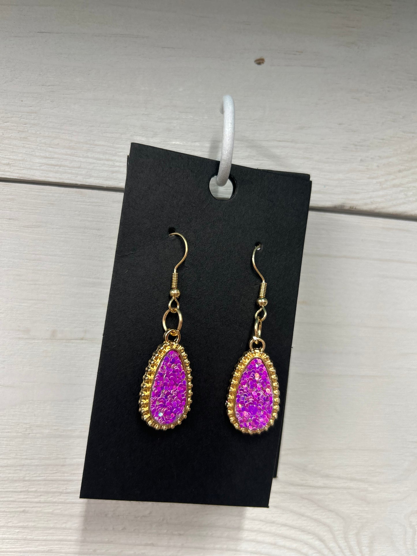 Teardrop bling earrings