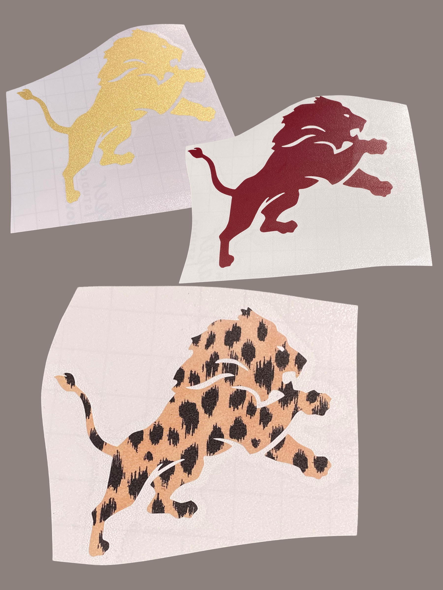 Leaping Lion decal 3"